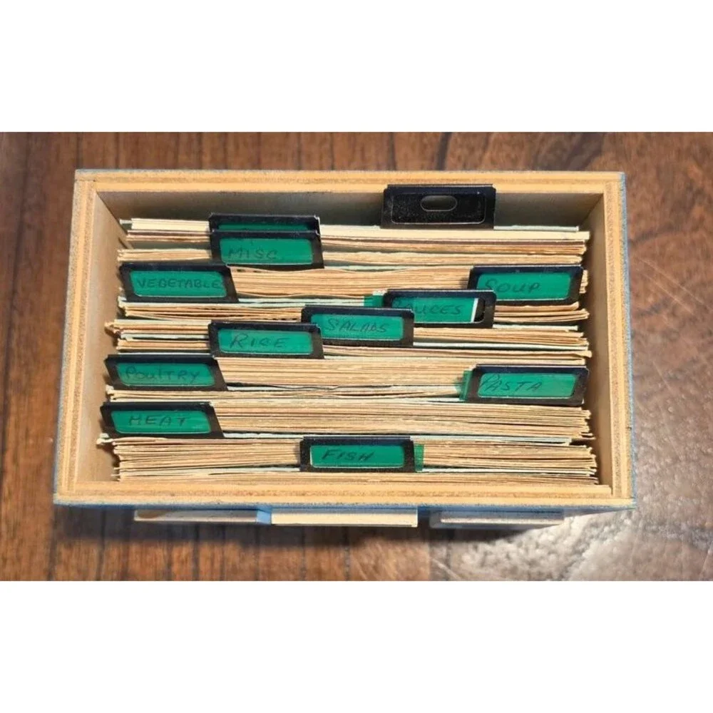 Vintage Wooden House Recipe Box 119 Recipes Blank Cards Dividers Taiwan